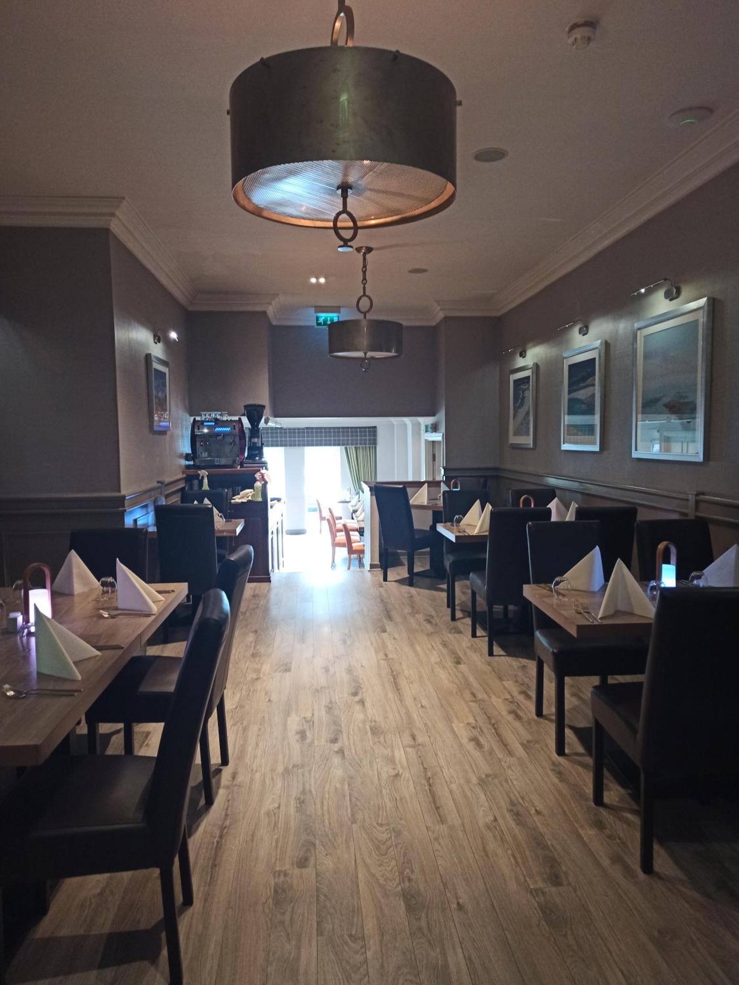 Anchor Hotel And Seabed Restaurant Tarbert  Exterior foto